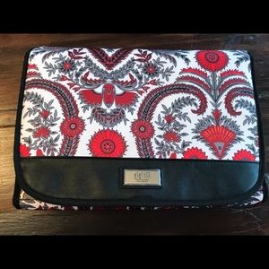 Gif Hill Martha in Flourish folding makeup bag